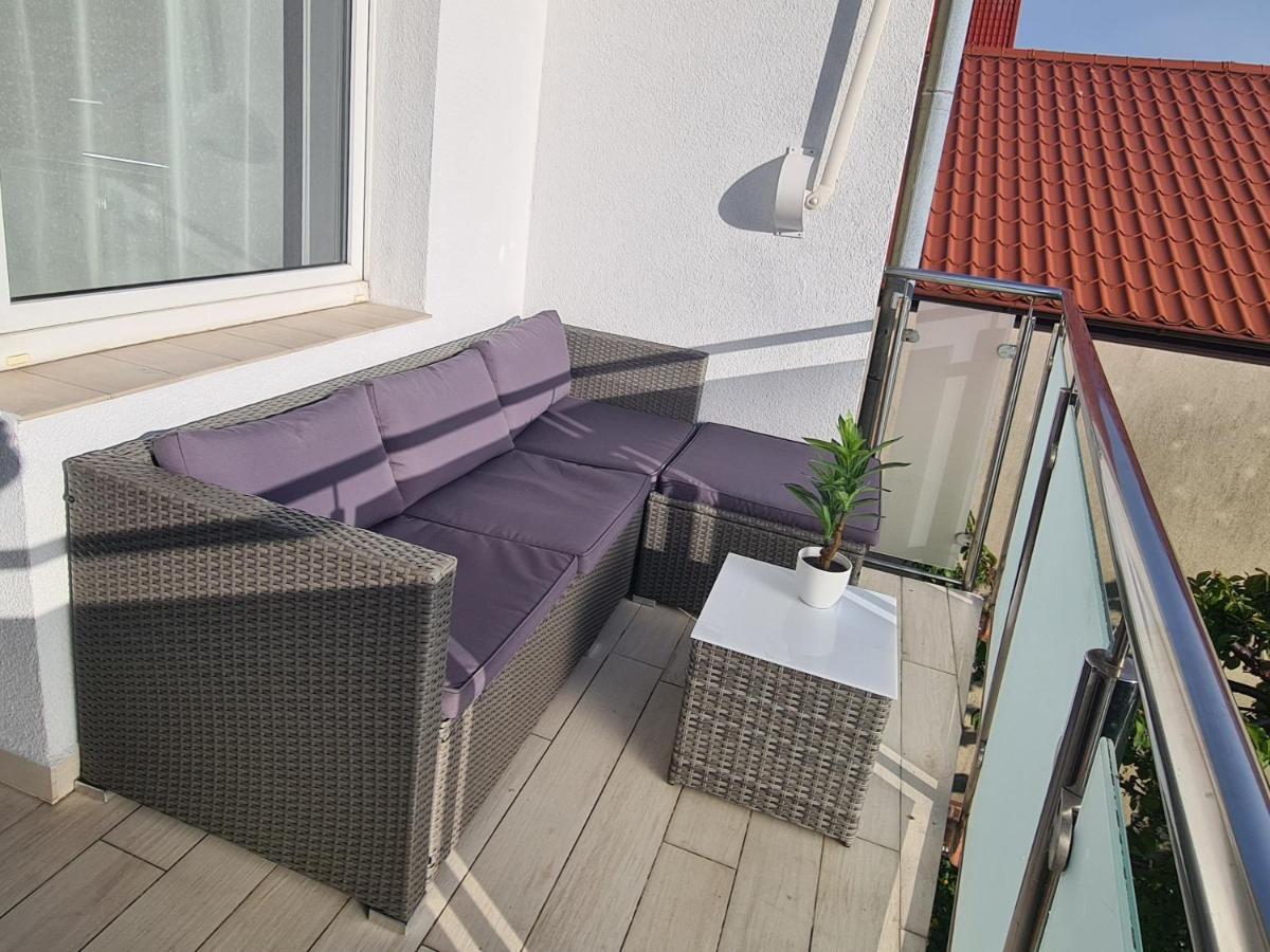 Apartament W Helu Kültér fotó